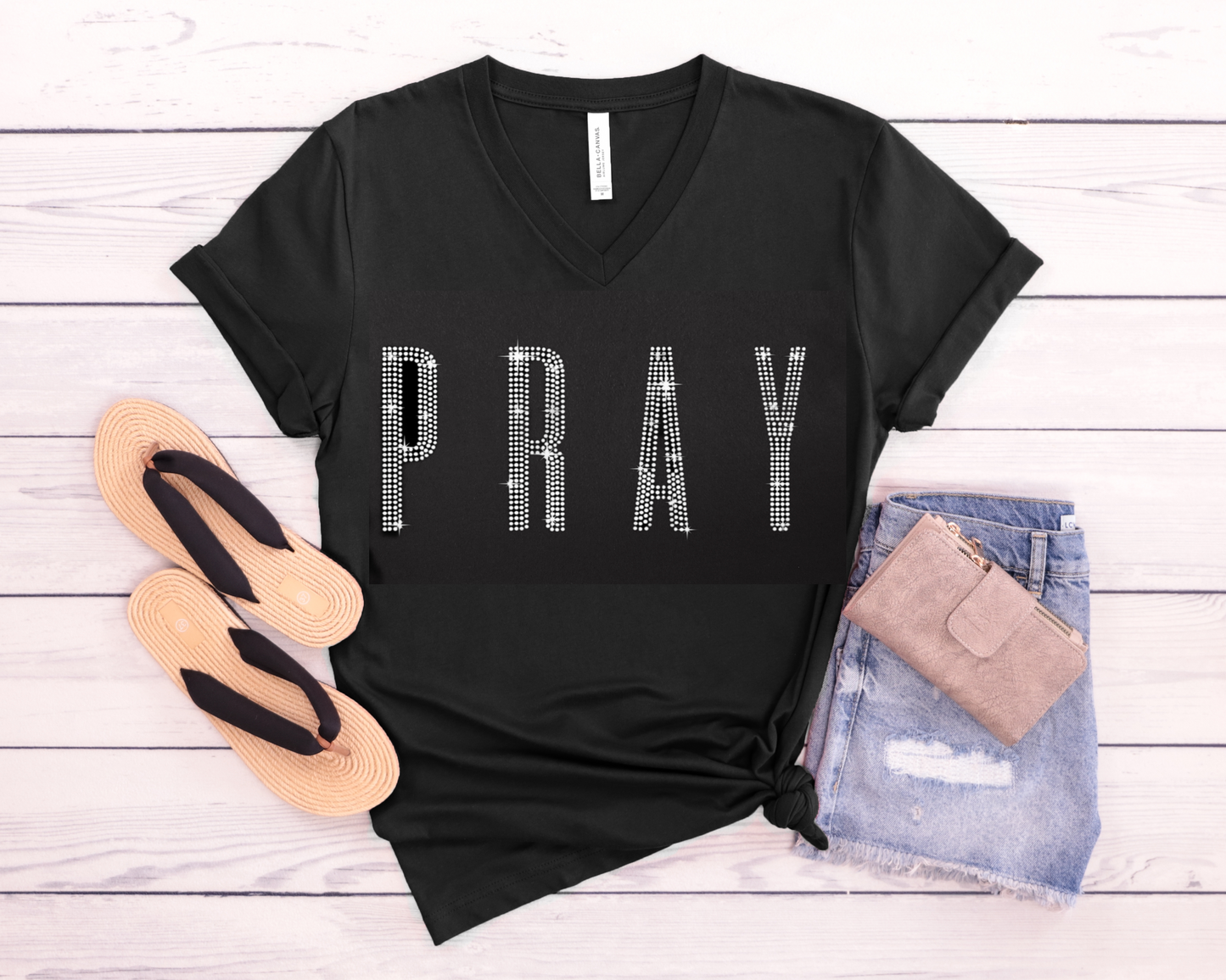 Camiseta con cuello de pico Bling Pray